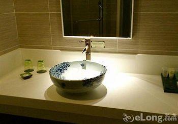 Beijing Phoenix Tree Hotel Daxing  Екстериор снимка